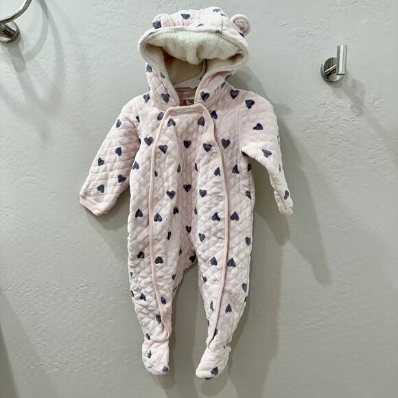 Nordstrom Pink Heart Quilted Bear Ears Bunting - Picture 1 of 11